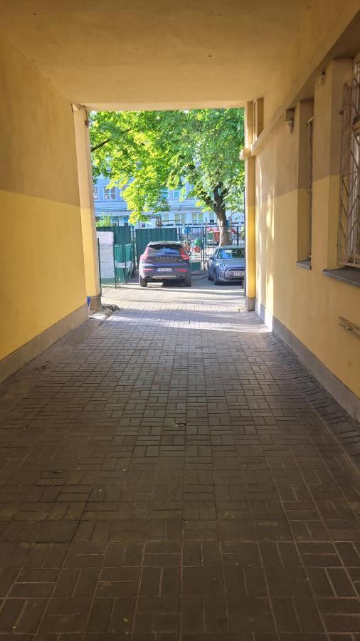 Art Dreams Apartament Chmielna 14 Варшава Экстерьер фото