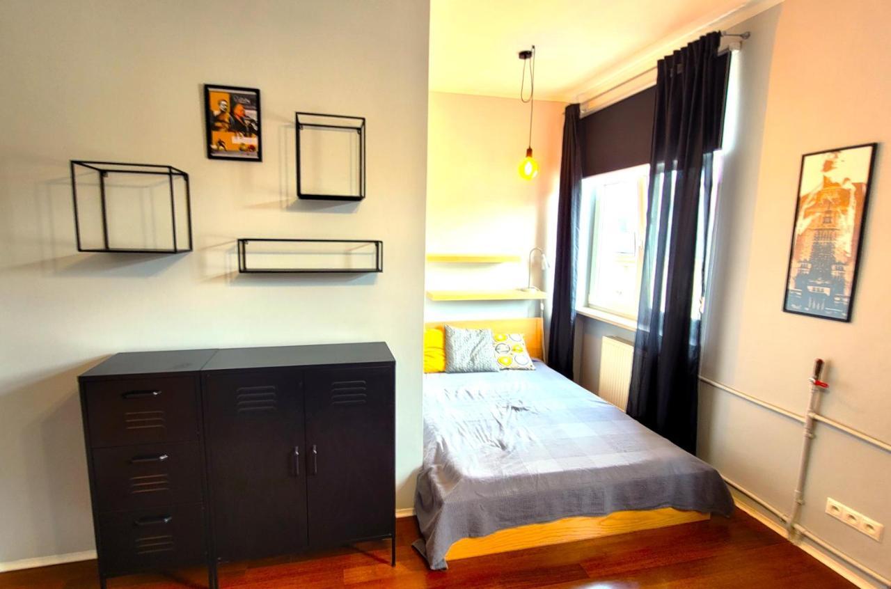 Art Dreams Apartament Chmielna 14 Варшава Экстерьер фото